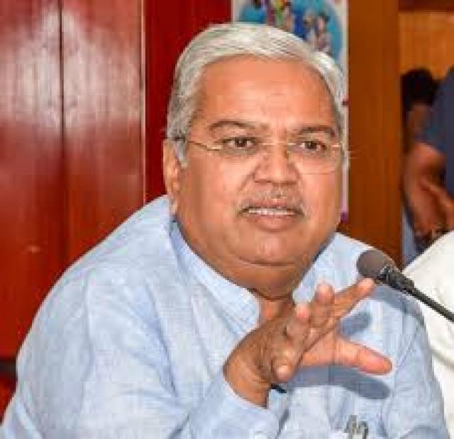 ವಸತಿ ಶಾಲೆಗಳನ್ನು ಕ್ವಾರಂಟೀನ್ ಗಳಾಗಿ ಉಪಯೋಗಿಸಿ : ಗೋವಿಂದ ಕಾರಜೋಳ